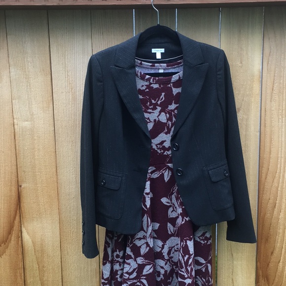 Black pin stripe blazer - Picture 2 of 14